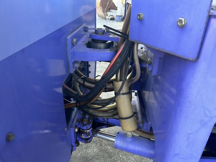 รถบดล้อหน้าเหล็กล้อหลังยาง KOMASTU รุ่น JV40CW-3  ขนาด 4ตัน รถเก่านอก รูปที่ 9