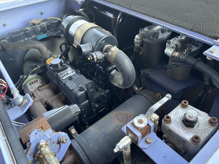 รถบดล้อหน้าเหล็กล้อหลังยาง KOMASTU รุ่น JV40CW-3  ขนาด 4ตัน รถเก่านอก รูปที่ 12