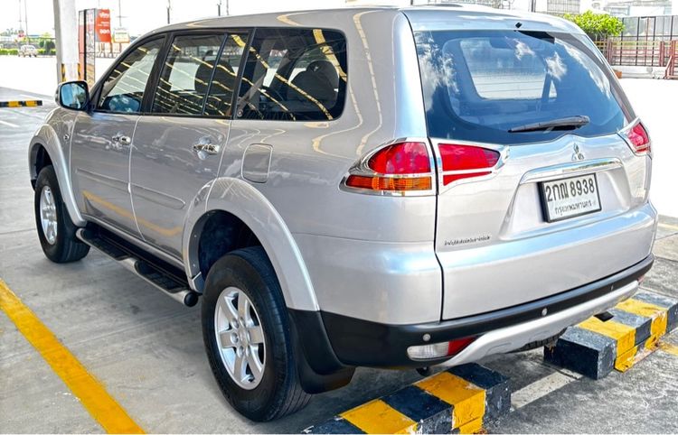Mitsubishi Pajero Sport 2013 2.5 GLS Van ดีเซล ไม่ติดแก๊ส เกียร์อัตโนมัติ บรอนซ์เงิน รูปที่ 3