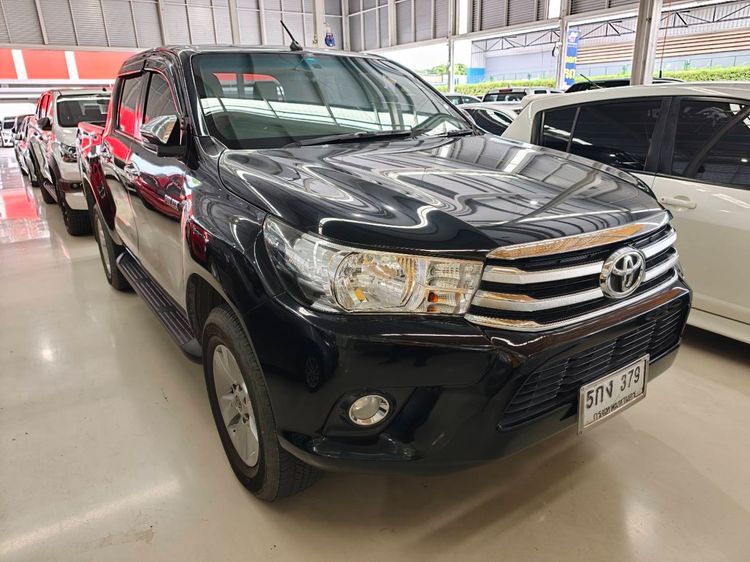รถ Toyota Hilux Revo 2.4 E Prerunner สี ดำ