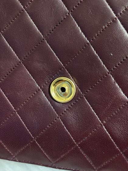 Vintage Burgundy Quilted Lambskin Single Flap Bagมือสองแท้💯 รูปที่ 12