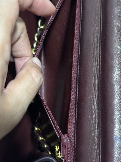 Vintage Burgundy Quilted Lambskin Single Flap Bagมือสองแท้💯 รูปที่ 14