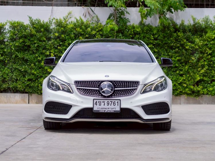 Mercedes-Benz E-Class 2014 E200 Sedan เบนซิน ไม่ติดแก๊ส เกียร์อัตโนมัติ ขาว รูปที่ 2