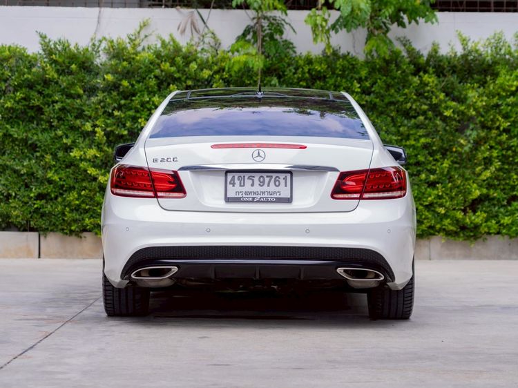 Mercedes-Benz E-Class 2014 E200 Sedan เบนซิน ไม่ติดแก๊ส เกียร์อัตโนมัติ ขาว รูปที่ 4