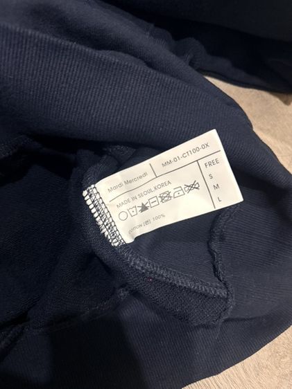 Mardi Mercredi Sweatshirt ของแท้ สีกรม ดอกชมพู Free Size รูปที่ 3