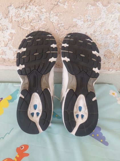 รองเท้า New Balance size 44 สภาพสวย รูปที่ 3
