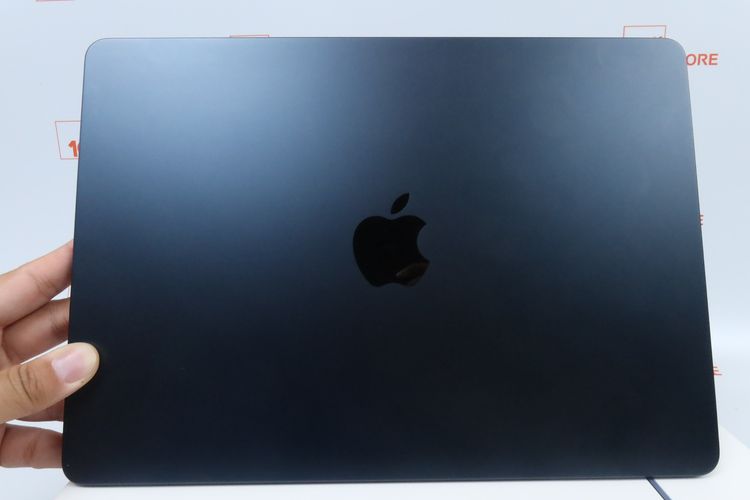 MacBook Air M2 13" 8.256GB  รูปที่ 11