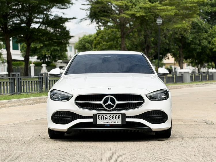Mercedes-Benz C-Class 2022 C220 Sedan ดีเซล ไม่ติดแก๊ส เกียร์อัตโนมัติ ขาว รูปที่ 2