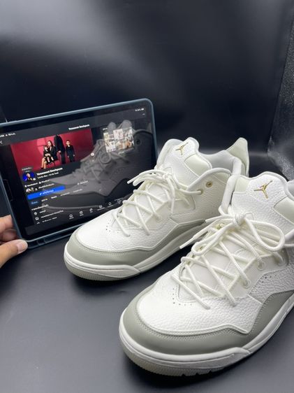 UK 10.5 | EU 45 1/3 | US 11 Nike Jordan Courtside 23 Sail Metallic Gold Men Casual Shoes IQ9782-171ไม่มีกล่อง 11US 29CM
