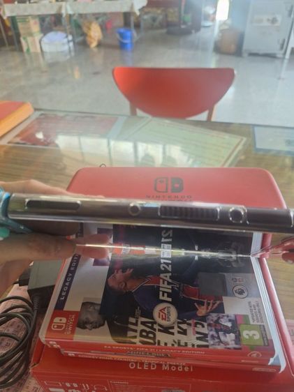 ขายเครื่องเกม Nintendo switch oled อุปกรณ์ ครบชุด แถมเกม 3 แผ่น รูปที่ 6