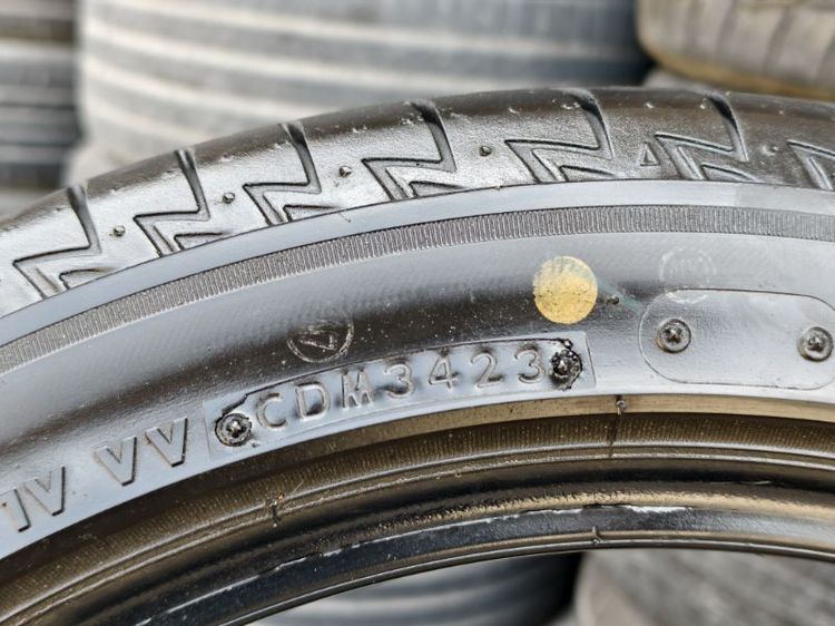 ยาง 235-45-18 ปี23 ยี่ห้อ Bridgestone turanza t005a รูปที่ 11