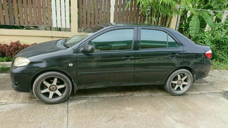 Toyota Vios 2004 1.5 E Sedan เบนซิน ไม่ติดแก๊ส เกียร์ธรรมดา ดำ รูปที่ 4