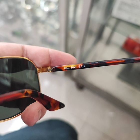 แว่นกันแดดนี้คือ Ray-Ban รุ่นวินเทจ W2190 รูปที่ 4