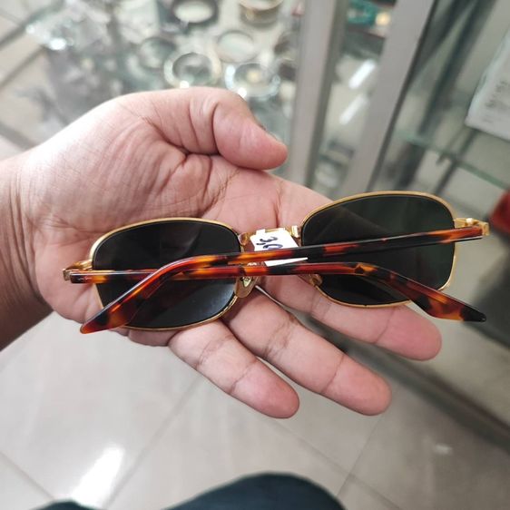 แว่นกันแดดนี้คือ Ray-Ban รุ่นวินเทจ W2190 รูปที่ 3