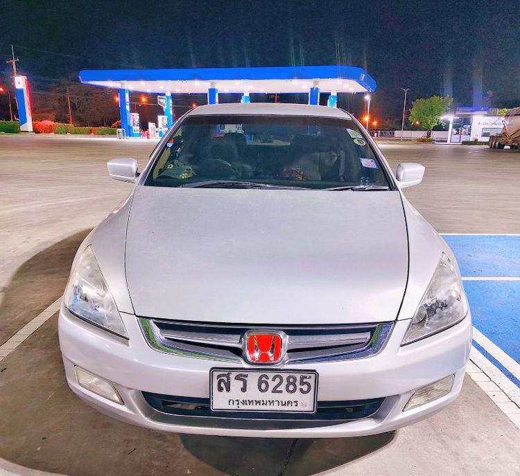 รถ Honda Accord 2.4 E i-VTEC สี บรอนซ์เงิน
