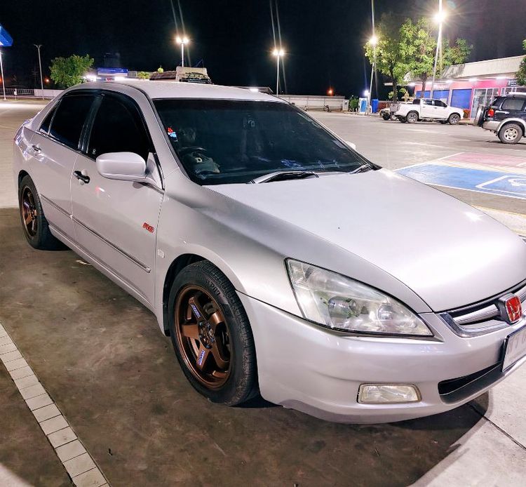 Honda Accord 2003 2.4 E i-VTEC Sedan เบนซิน เกียร์อัตโนมัติ บรอนซ์เงิน รูปที่ 3