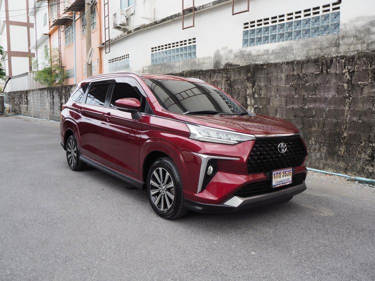 รถ Toyota Veloz 1.5 Smart สี แดง