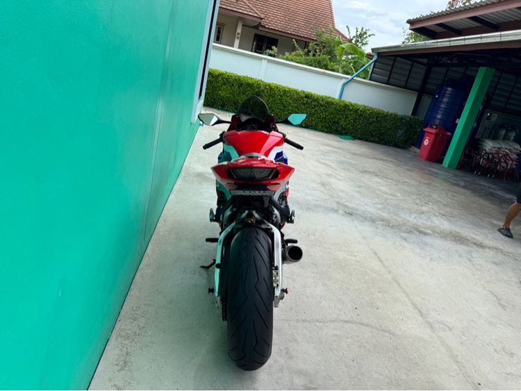 HONDA CBR1000RR SP สีแดง ขาว ปี18จด20 รถมือเดียว  รูปที่ 12