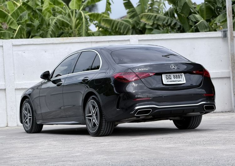 Mercedes-Benz C-Class 2023 C350 Sedan ปลั๊กอินไฮบริด (PHEV) ไม่ติดแก๊ส เกียร์อัตโนมัติ ดำ รูปที่ 4
