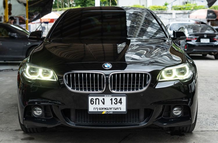 รถ BMW Series 5 525d สี ดำ