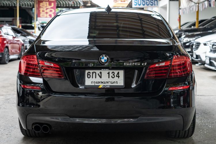 BMW Series 5 2015 525d Sedan ดีเซล ไม่ติดแก๊ส เกียร์อัตโนมัติ ดำ รูปที่ 4
