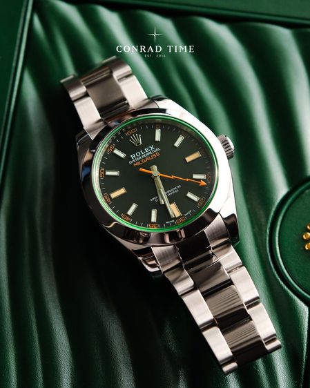 Rolex Milgauss 116400GV Green Crystal Black Dial Oyster Steel 2009 40mm. Fullset 