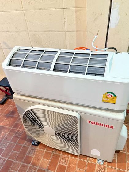 Toshiba แอร์ติดผนัง ขายแอร์มือสองสภาพดีใช้งาน 3 ปี
