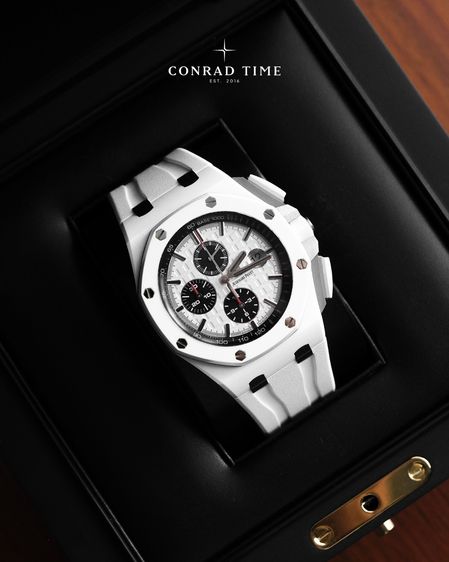 AP. Royal Oak Offshore 26402CB.OOA010CA01 White Dial White Rubber Strap 2014 44mm. Fullset 