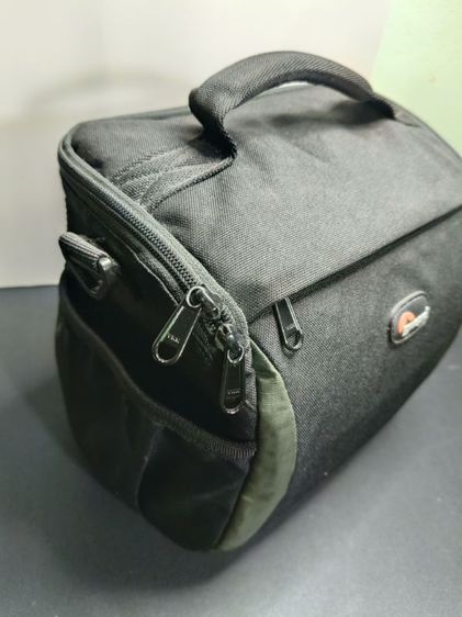กระเป๋ากล้อง Lowepro Format 160 กระเป๋าสะพายข้างกันกระแทก สำหรับกล้อง DSLR / Mirrorless มือสองสภาพดี รูปที่ 9