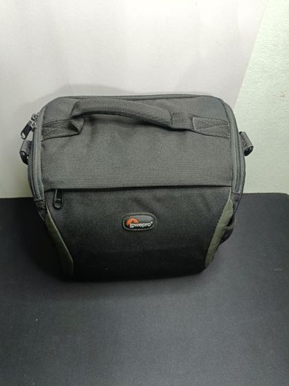 กระเป๋ากล้อง Lowepro Format 160 กระเป๋าสะพายข้างกันกระแทก สำหรับกล้อง DSLR / Mirrorless มือสองสภาพดี รูปที่ 4