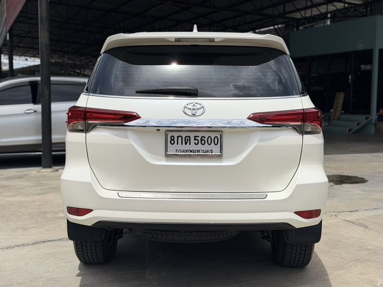 Toyota 2019 Utility-car ดีเซล เกียร์อัตโนมัติ ขาว รูปที่ 4