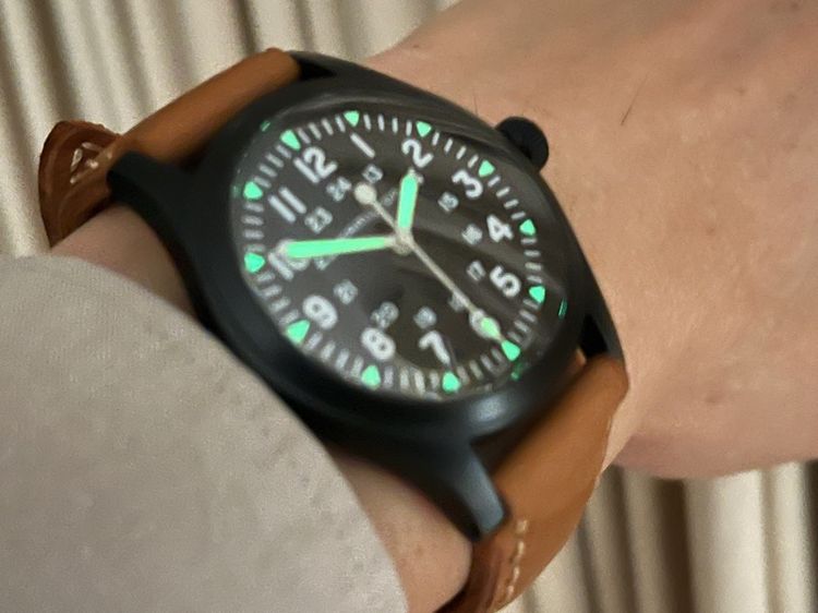 รับเทรด Hamilton Khaki Field Machanical สายใหม่ 2เส้น กล่องใบครบ รูปที่ 9