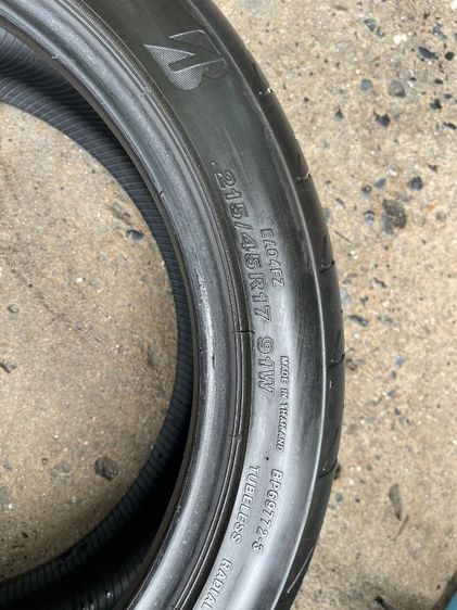ยาง Bridgestone RE 004  215 45 17 ปี 25 ชุดระ 6900 บาทคะ ไร้ตำหนิ ไม่ปะ รูปที่ 9