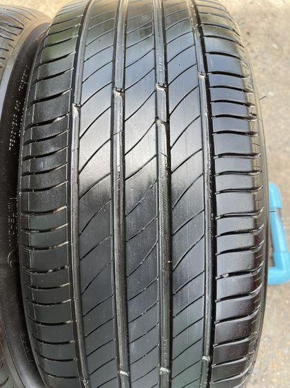 ยาง Michelin Primacy4 215 55 17 ปี 25 ชุด 6900 บาทคะ   ไร้ปะ ไร้ตำหนิ สภาพยาง90% รูปที่ 6
