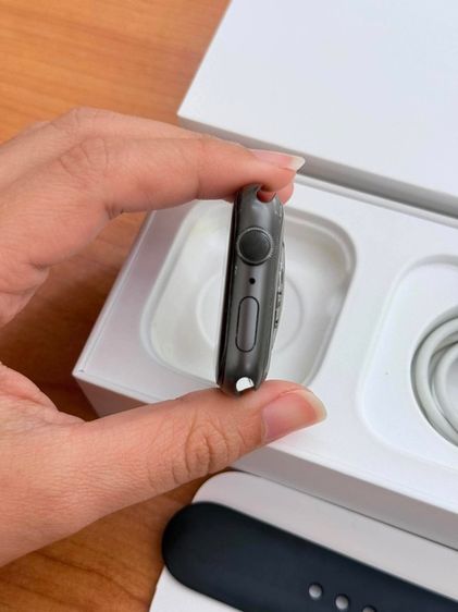 Apple Watch S5 44mm รูปที่ 2