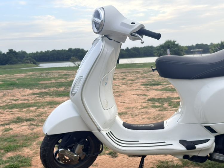 vespa lx125