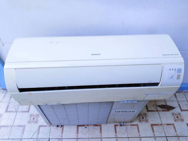 Hitachi แอร์ติดผนัง กรอง พีเอ็ม 2.5 ได้ แอร์10000บีทียู ใช้งานปกติ