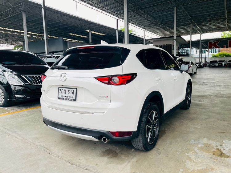 Mazda CX-5 2018 2.2 XDL 4WD Utility-car ดีเซล ไม่ติดแก๊ส เกียร์อัตโนมัติ ขาว รูปที่ 4