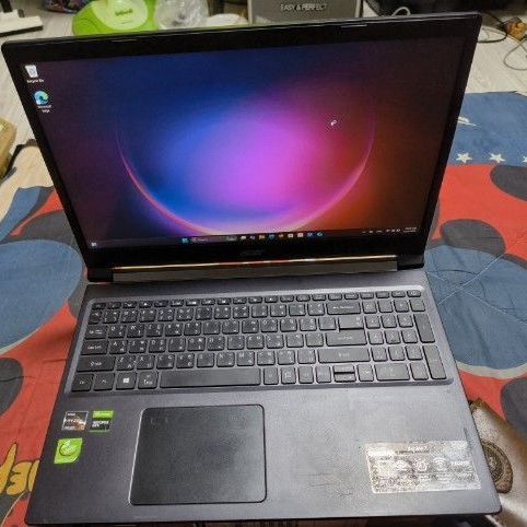 Aspire series วินโดว์ 8 กิกะไบต์ ไม่ใช่ ขายโน๊ตบุ๊ค Acer Aspire 7 A715-42G-R4KZ
