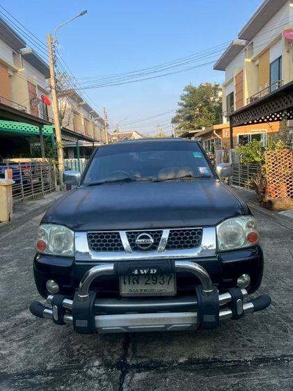 รถ Nissan FRONTIER 2.7 TL สี ดำ