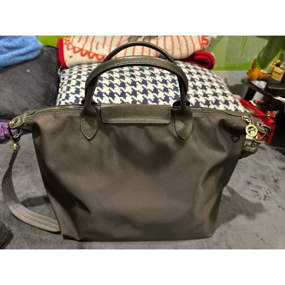 Longchamp Le Pilage Neo ไซส์ M สี grey color ราคา 1,200 รวมส่ง📌 รูปที่ 3