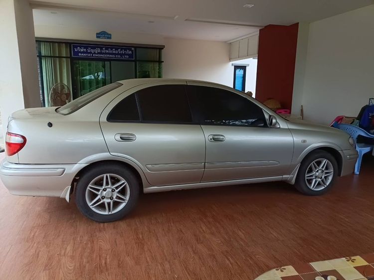 Nissan Sunny 2002 1.6 GL Neo Sedan เบนซิน ไม่ติดแก๊ส เกียร์อัตโนมัติ บรอนซ์เงิน