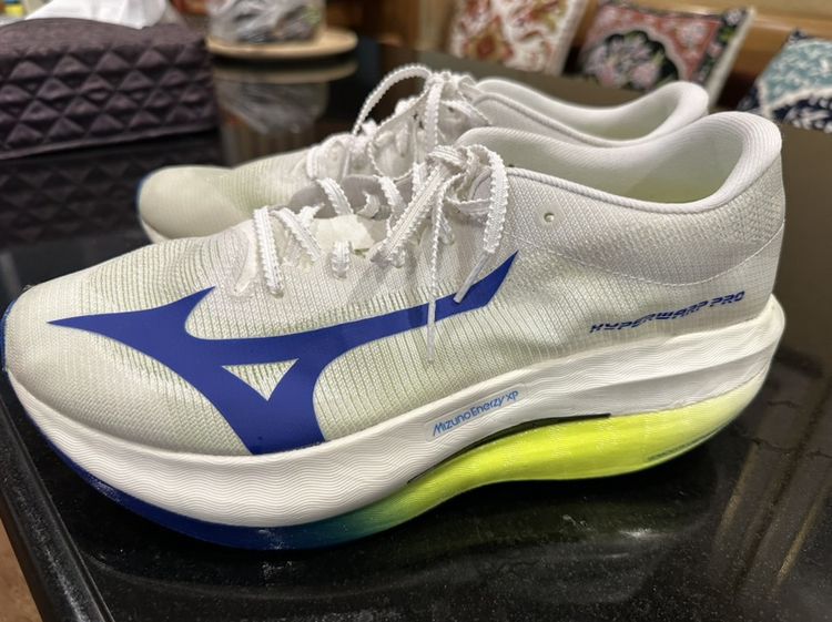Mizuno Hyperwarp Pro รูปที่ 3