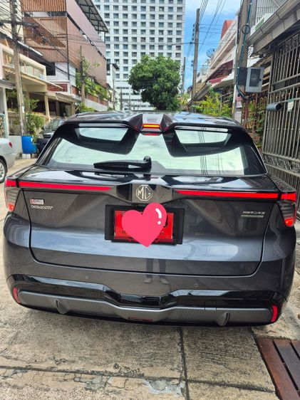 MG MG4 2026 Electric Sedan ไฟฟ้า เกียร์อัตโนมัติ เทา รูปที่ 3