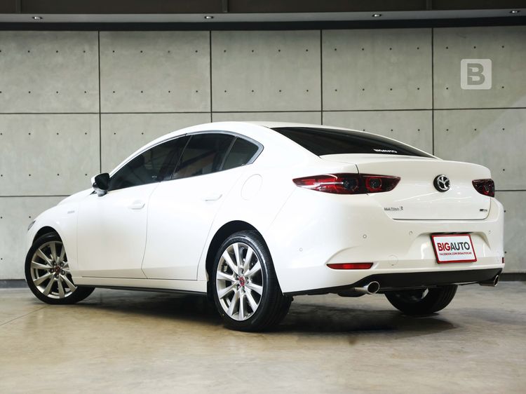 Mazda Mazda3 2021 2.0 SP 100th Anniversary Edition Sedan เบนซิน ไม่ติดแก๊ส เกียร์อัตโนมัติ ขาว รูปที่ 4