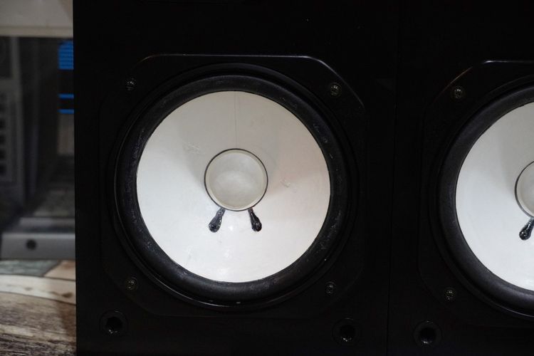 ลำโพงมอนิเตอร์ YAMAHA NS-10M (JAPAN) ใช้งานปรกติ นำเข้าจากญี่ปุ่น รูปที่ 4