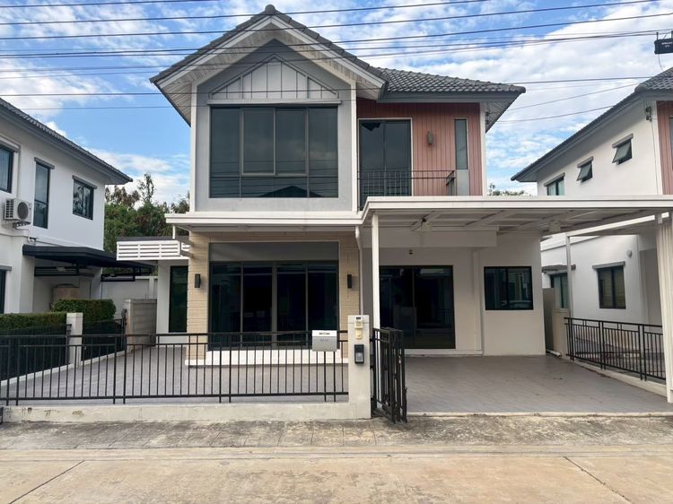 ขายด่วน บ้าน 2ชั้น ซ.เอแบคบางนา 4.3 ล้าน สภาพใหม่+เฟอร์ฯ  มบ.เพอร์เฟค พาร์ค บางนา
