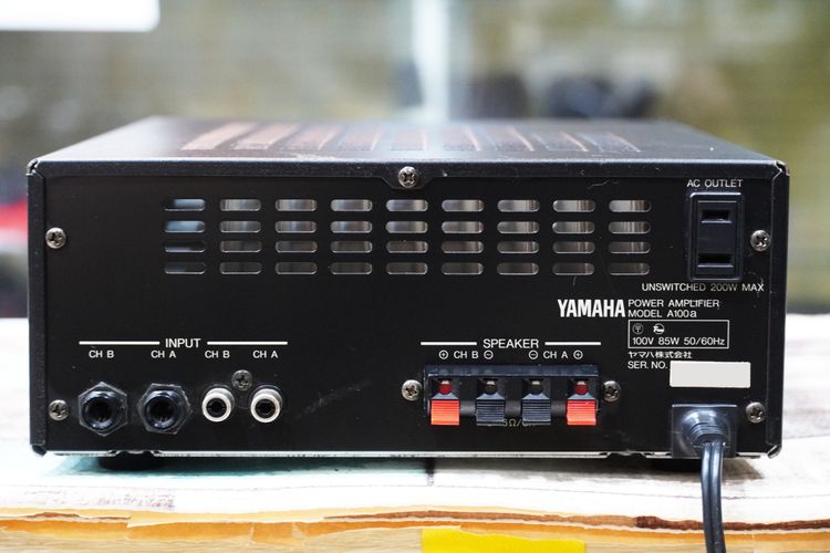 YAMAHA A100a (JAPAN) แอมป์สำหรับลำโพงมอนิเตอร์YAMAHA NS-10M ทุกรุ่น 50W+50W RMS ไฟ 100V พร้อมหม้อแปลง 200W รูปที่ 4