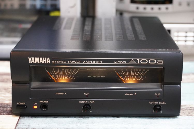 YAMAHA A100a (JAPAN) แอมป์สำหรับลำโพงมอนิเตอร์YAMAHA NS-10M ทุกรุ่น 50W+50W RMS ไฟ 100V พร้อมหม้อแปลง 200W