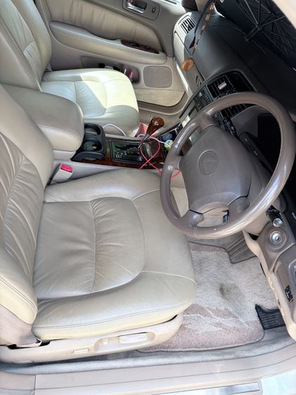 Lexus LS400 1995 4.0 Sedan เบนซิน เกียร์อัตโนมัติ ขาว รูปที่ 2